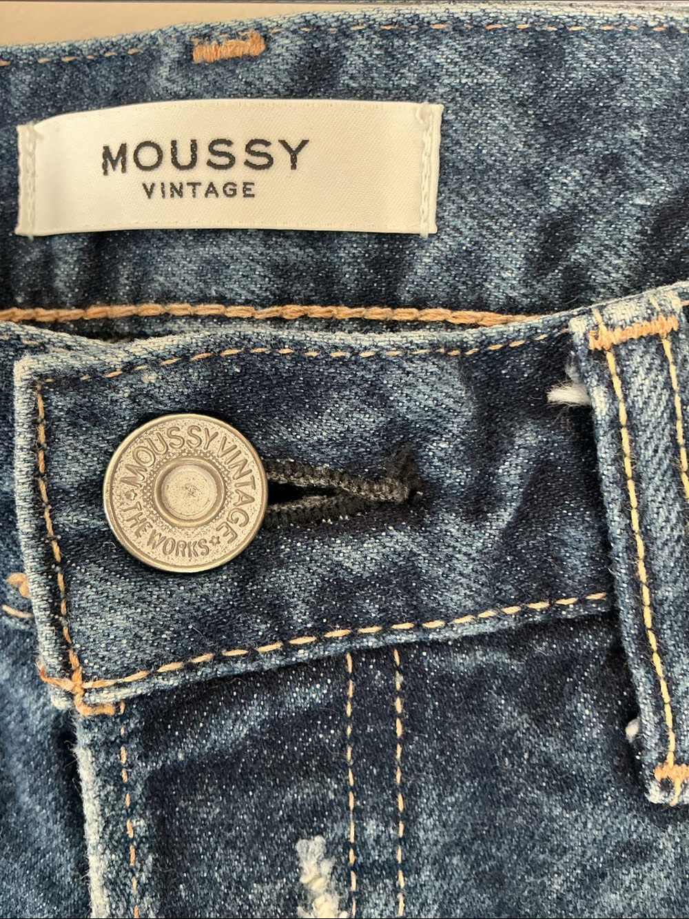 Moussy VINTAGE Women’s Distressed Dark Blue Denim Jeans - Picture 2 of 5